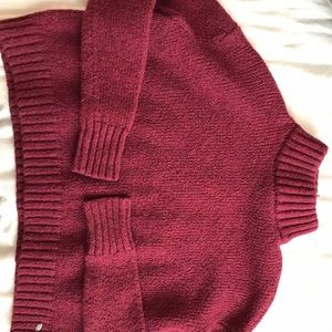 Turtleneck crop sweater